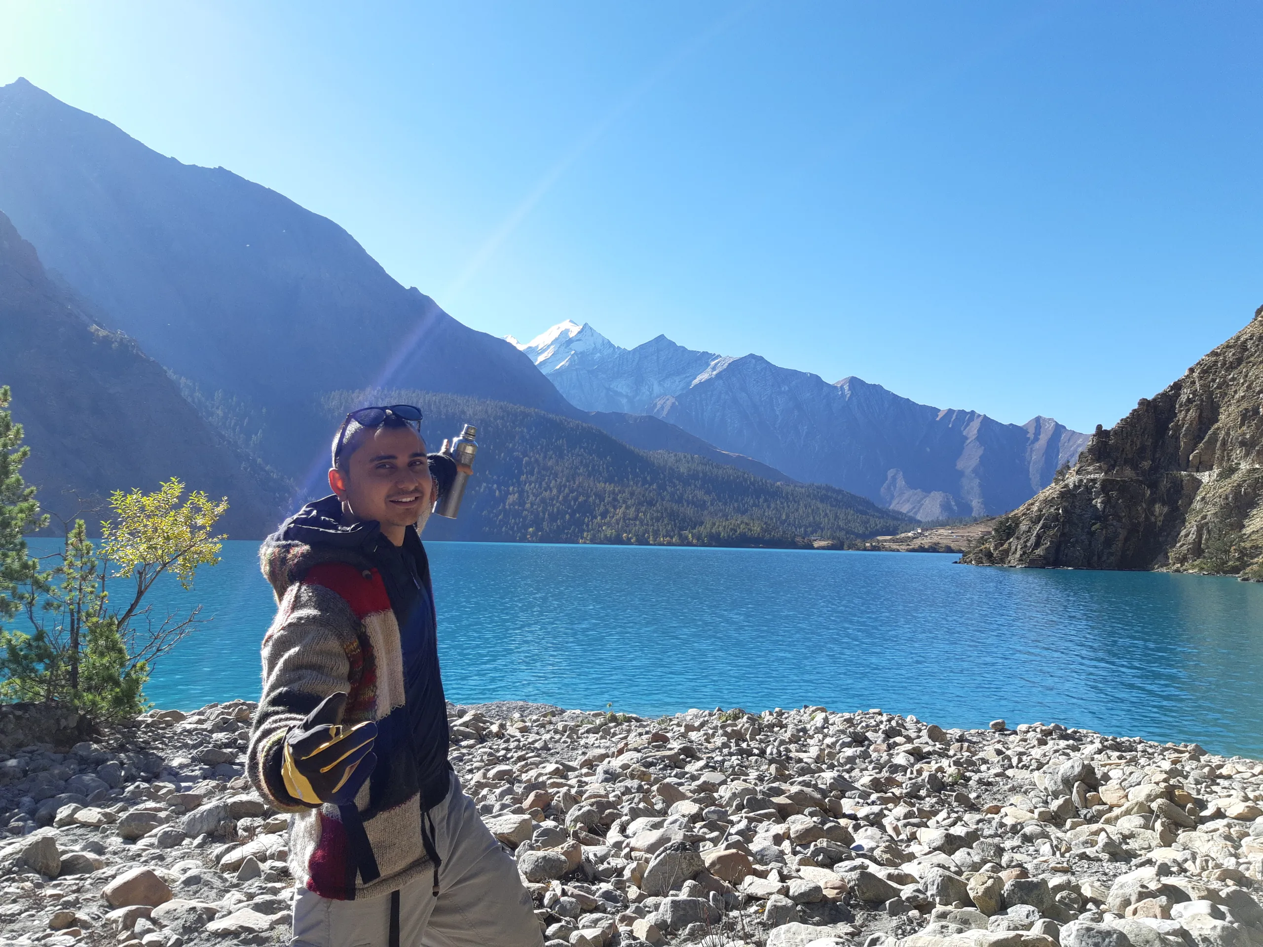 Color changing Phoksundo Lake turquoise sapphire
